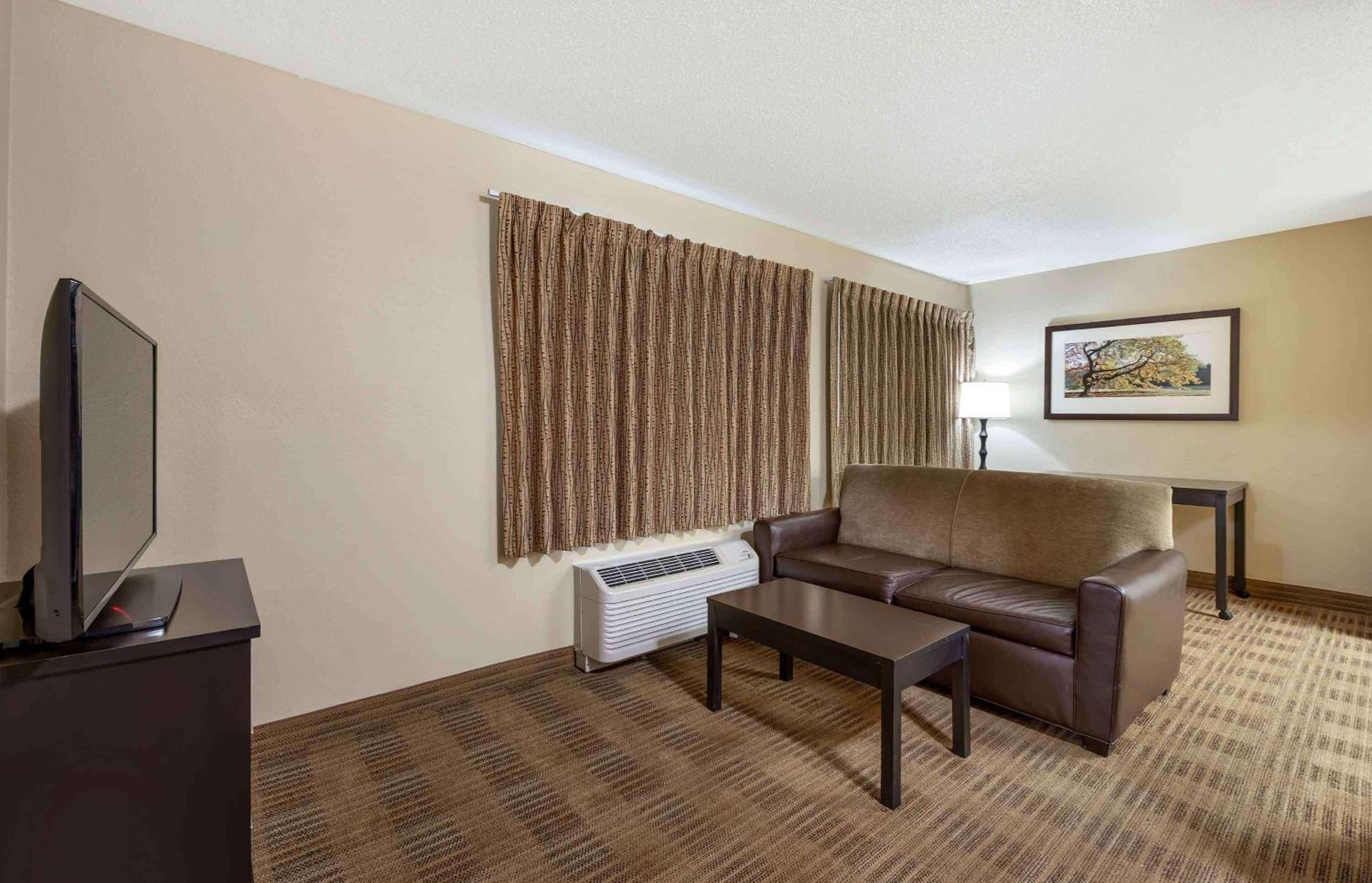 Extended Stay America Select Suites - Orlando - Lake Mary - 1040 Greenwood Blvd Exteriér fotografie