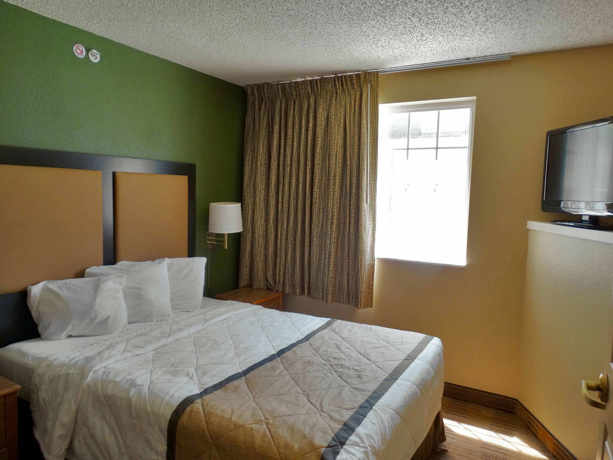 Extended Stay America Select Suites - Orlando - Lake Mary - 1040 Greenwood Blvd Exteriér fotografie